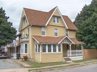 823 Poplar St, Williamsport, PA 17701
