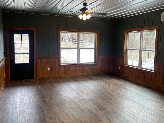 5th image of 306 Crimson Tide Ln #39