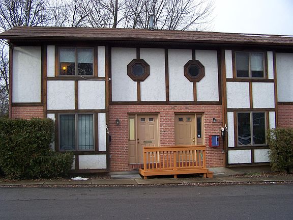 3rd image of 324 Summer St