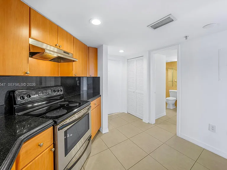 2400 SW 3rd Ave #706 — Photo 21