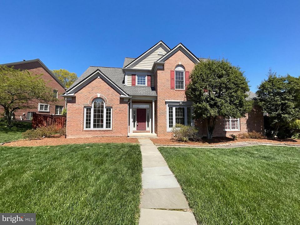 1st image of 8396 Westpointe Dr
