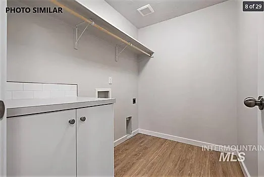 120 NE 3rd St — Photo 9