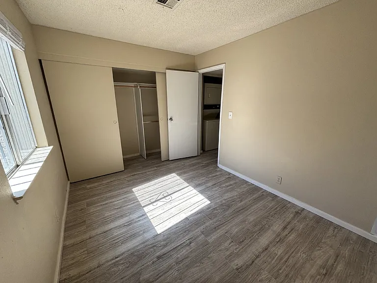 3231 Jericho St #A — Photo 36