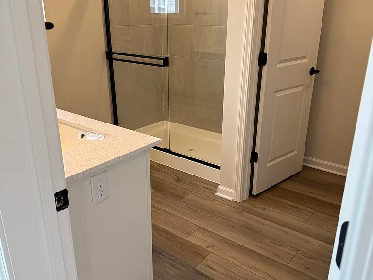 7304 Selah Ln — Photo 18
