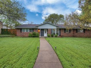 100 Auburn Dr, Waxahachie, TX 75165