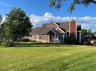 2 Rockhall Ct, Hamburg, NJ 07419