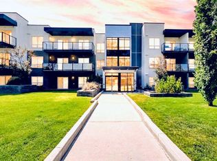 15233 E 1st St SE #315, Calgary, AB T2X 0X5