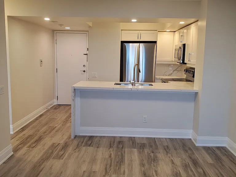 15 Northtown Way #2125 — Photo 2