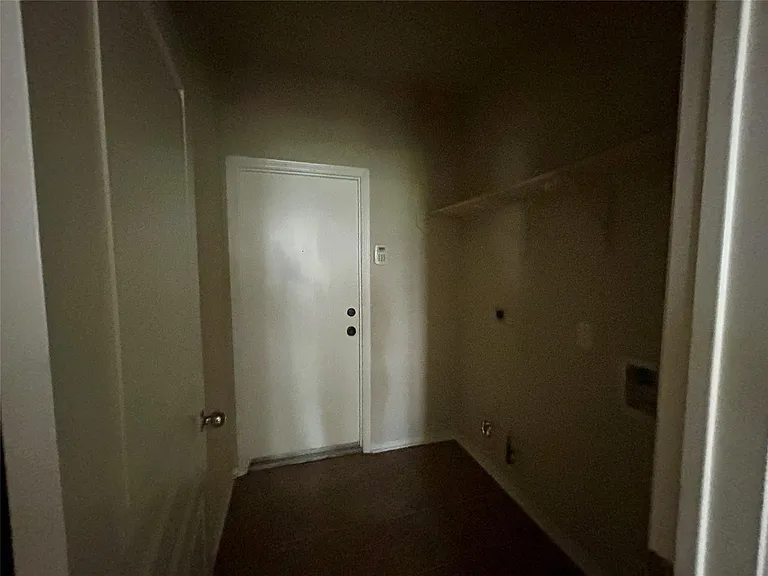 23 Tivoli Garden Ct — Photo 10