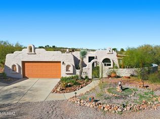 4 Boquillas Ct, Tubac, AZ 85646