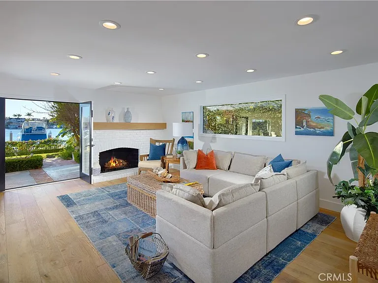 2572 Bayshore Dr — Photo 15