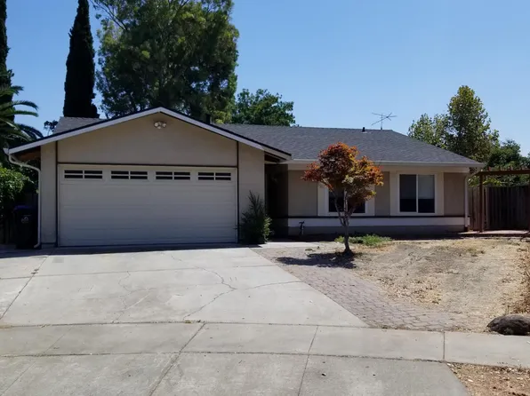 696 Pecos River Ct, San Jose, CA 95111