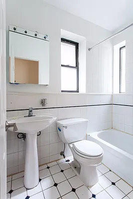 Rented by Centennial Properties NY | media 9