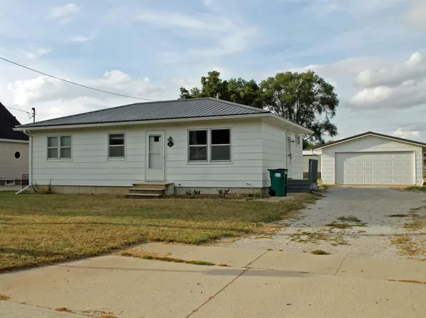 1637 W Gilbert Dr, Evansdale, IA 50707