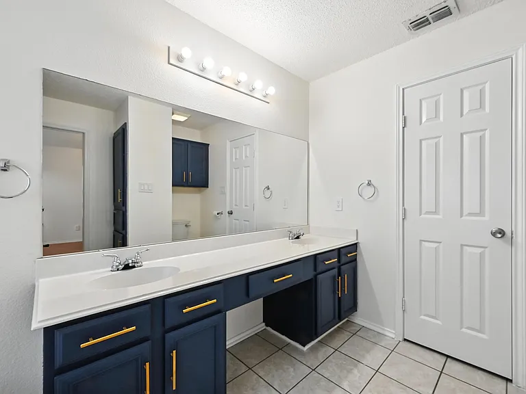 1455 Morrison Dr — Photo 11