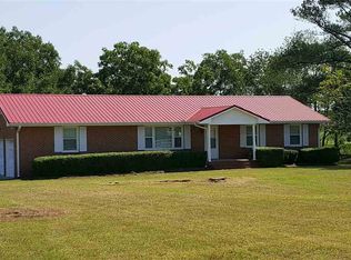 274 Warner Robins Hwy, Hawkinsville, GA 31036