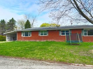 1330 Berg St, Chesterton, IN 46304