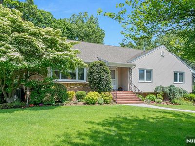 39 Wellesley Rd, Glen Rock, NJ, 07452