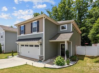 4931 Rockwood Rd, Charlotte, NC 28216