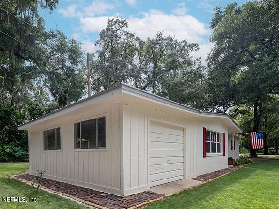3rd image of 101 SILVER LAKE Terrace