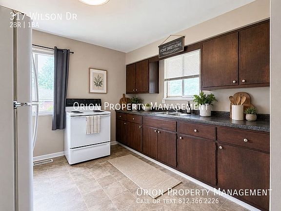 4th image of 317 Wilson Dr