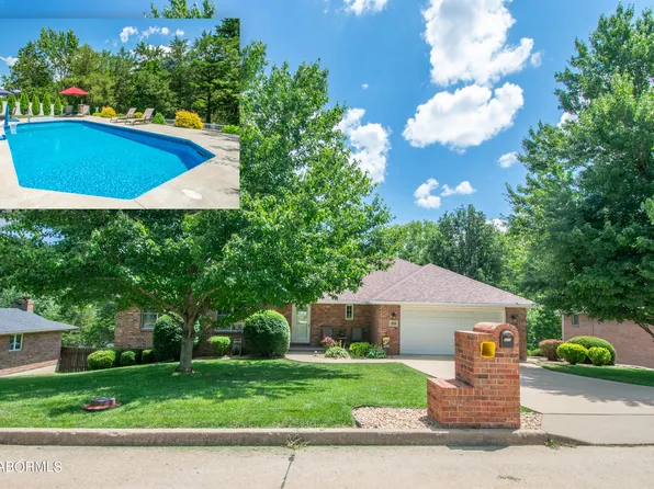 320 Willow Creek Dr, Jefferson City, MO 65109