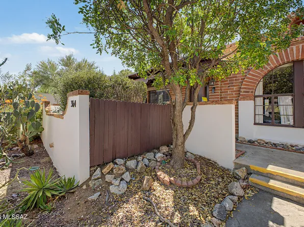 364 S Paseo Lobo Unit B, Green Valley, AZ 85614