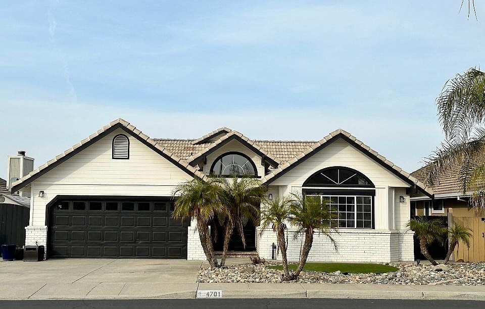 1st image of 4701 Clipper Dr