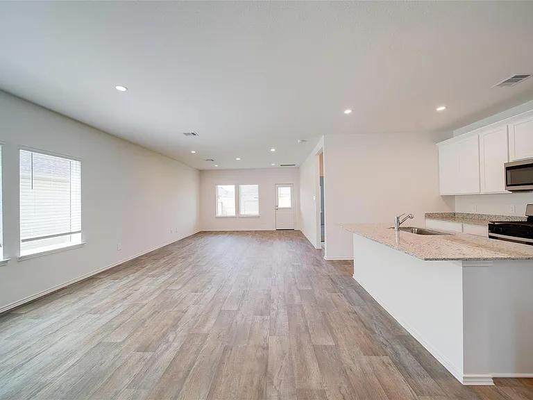 30838 Brightwell Bnd — Photo 5