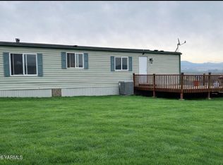 401 Schut Rd TRAILER 99, Moxee, WA 98936