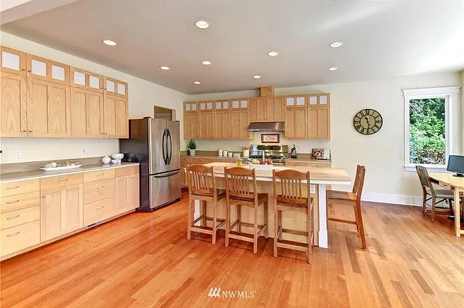 12560 Ashworth Ave N — Photo 5