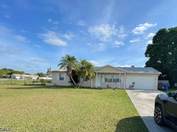 129 Stetson St, Lehigh Acres, FL 33936