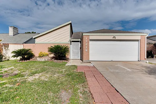 13218 Avonshire Dr Photo 1