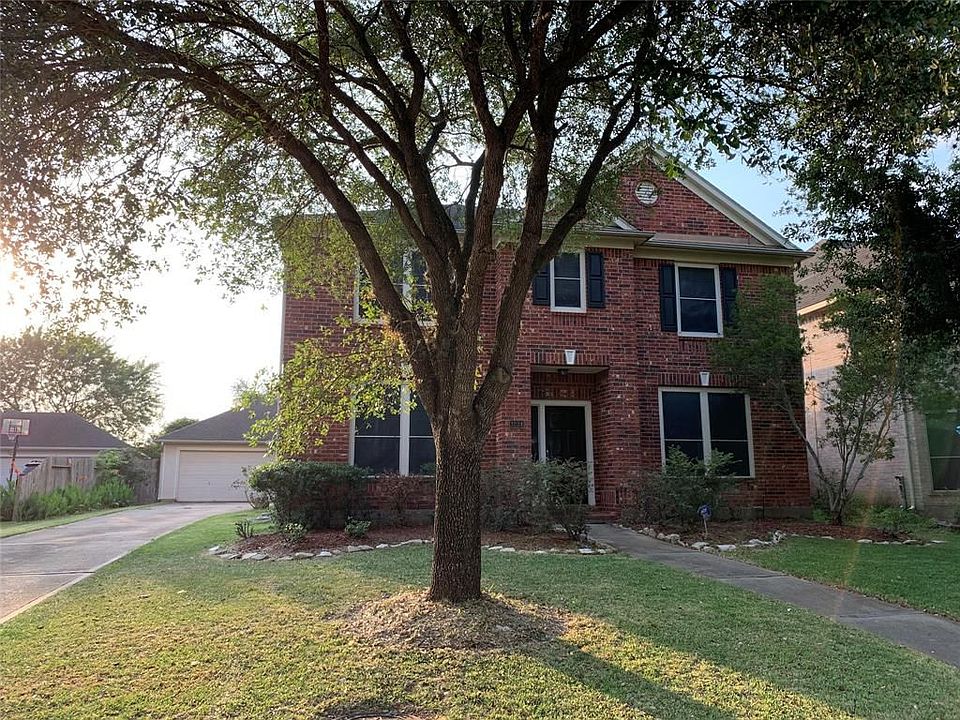 1st image of 3234 Brook Arbor Ln