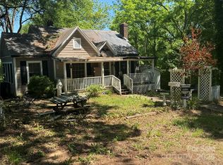 902 W 6th Ave, Gastonia, NC 28052