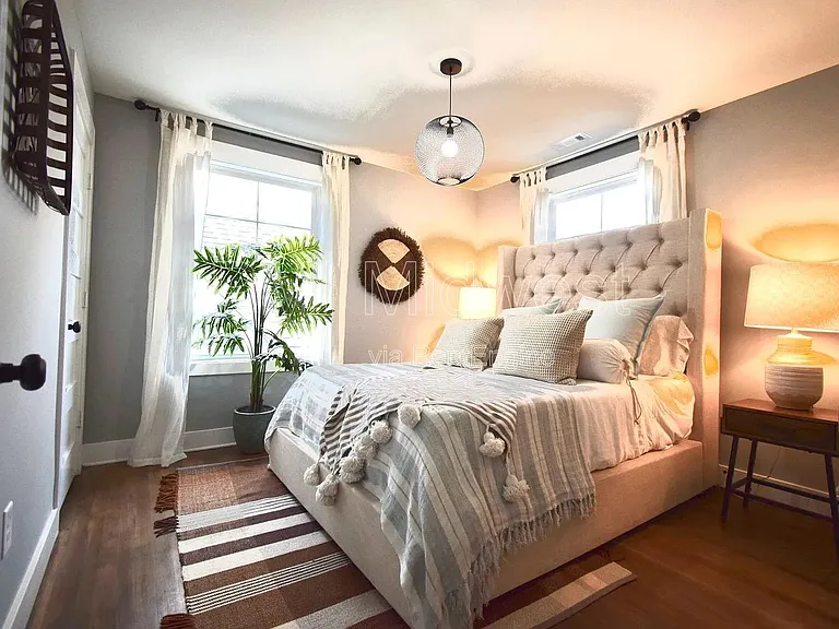 1529 S East St — Photo 22