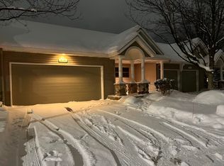 619 W Melrose Dr, Holland, MI 49423