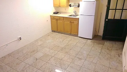 Rented by Metro Garden Realty NYC