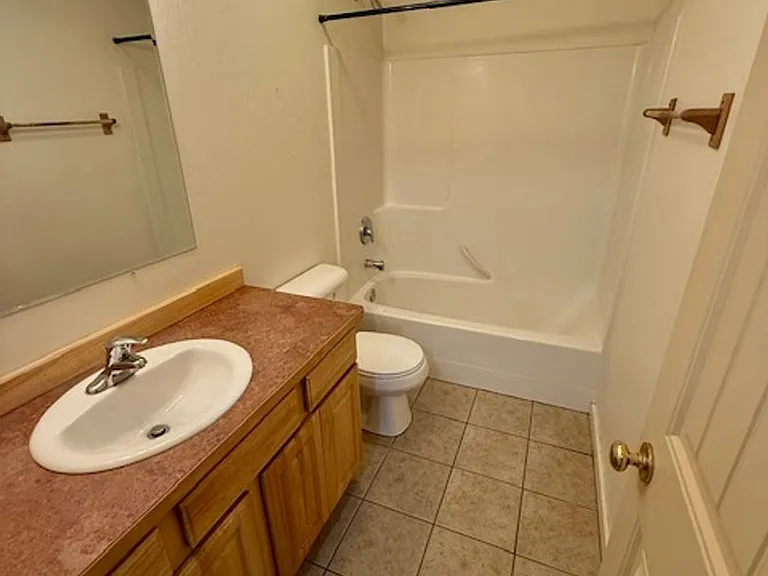 2123 W Durston Rd #24 — Photo 18