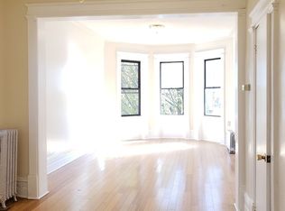 21 Stephens Ct #2, Brooklyn, NY 11226