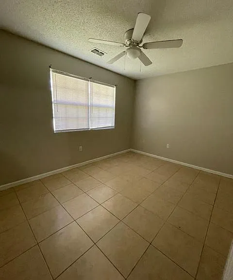 1307 Summer Cir SW — Photo 7