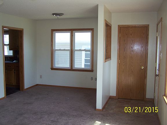 3rd image of 3011 Angelique St