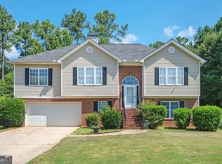 233 Cobblestone Ln, McDonough, GA 30252