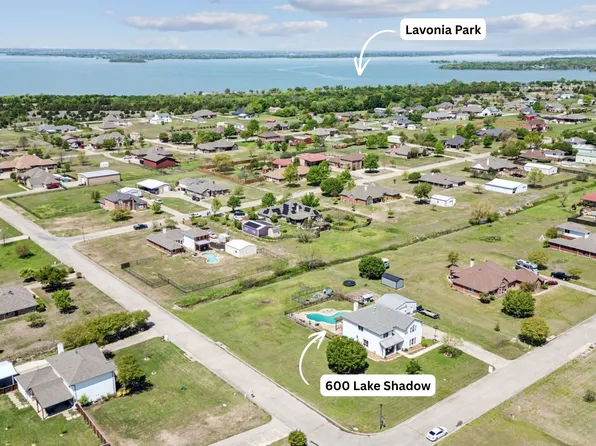 600 Lake Shadow Dr, Lavon, TX 75166