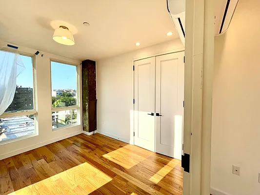 Rented by Pear NYC LLC | media 25