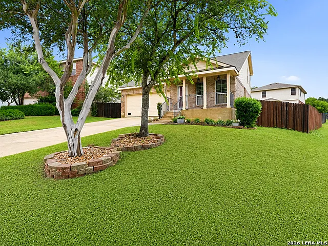 3 bed, 2.5 bath, 1638 sqft, $1,750 — Photo 3