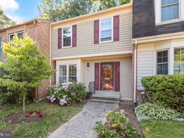 10037 Maple Leaf Dr, Montgomery Village, MD 20886