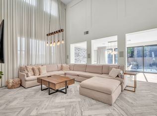 9885 Shadycrest Ct, Las Vegas, NV 89148