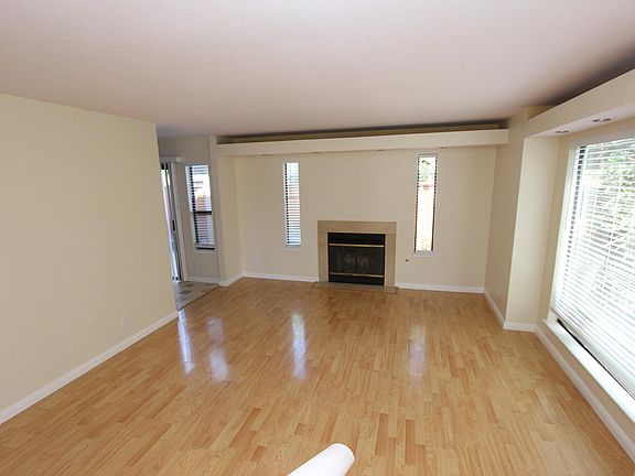 2nd image of 326 Giovanni Ct
