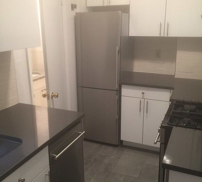 1st image of 166 E 90th St #4A2